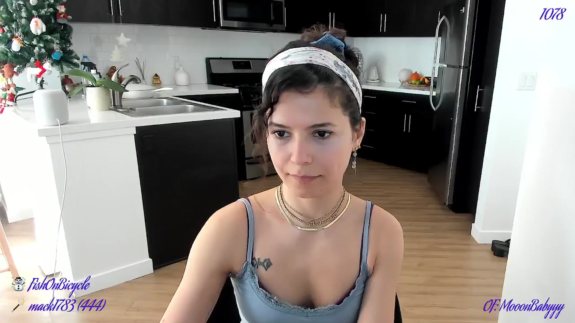 Gallery image thumbnail from litty's myfreecams stream on, 01/03/2025, 02:52 image 5 of 20