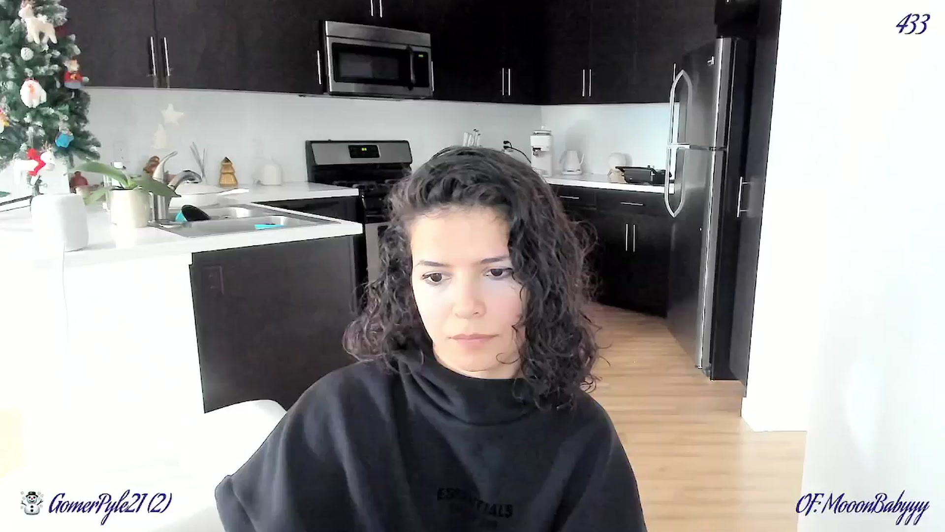 Gallery image thumbnail from litty's myfreecams stream on, 01/05/2025, 24:05 image 10 of 20
