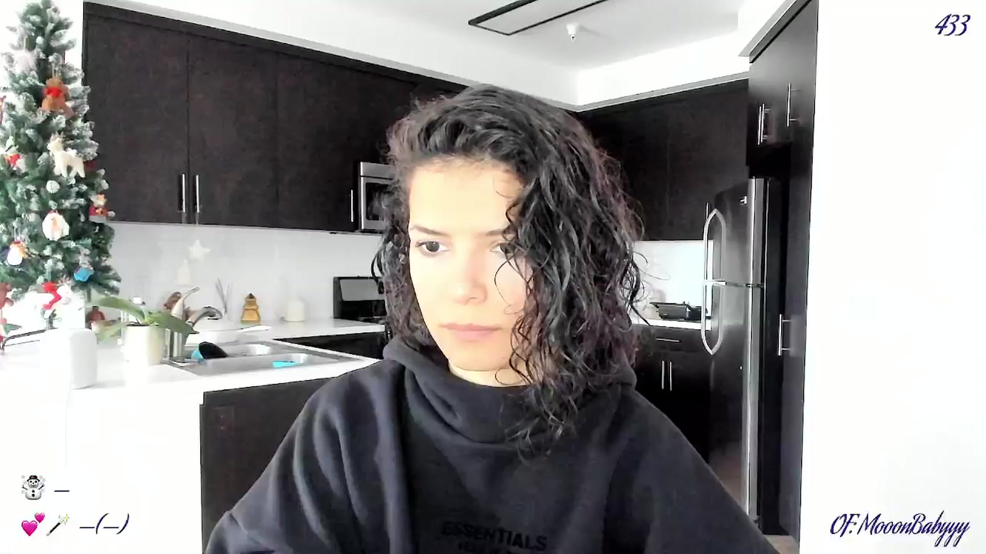 Gallery image thumbnail from litty's myfreecams stream on, 01/05/2025, 24:05 image 3 of 20