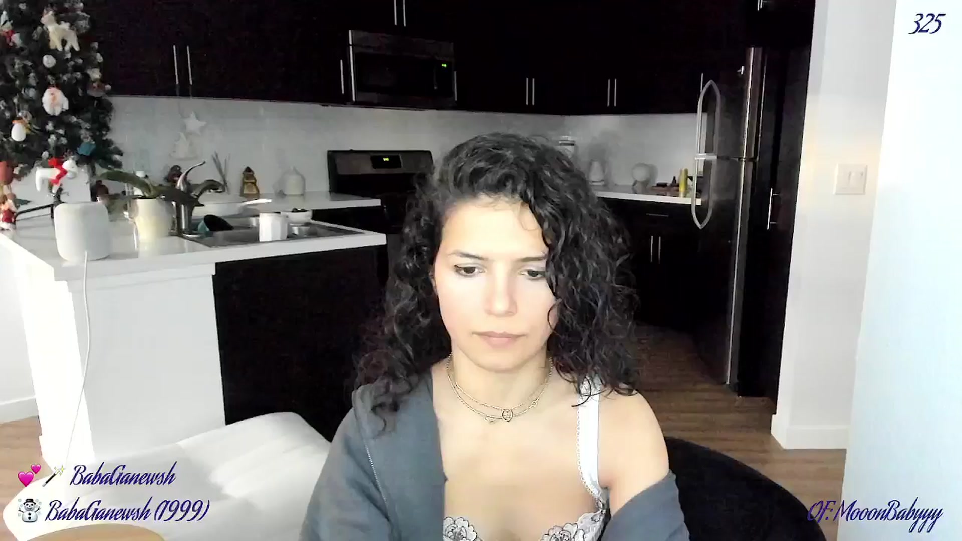 Gallery image thumbnail from litty's myfreecams stream on, 01/05/2025, 01:50 image 7 of 20
