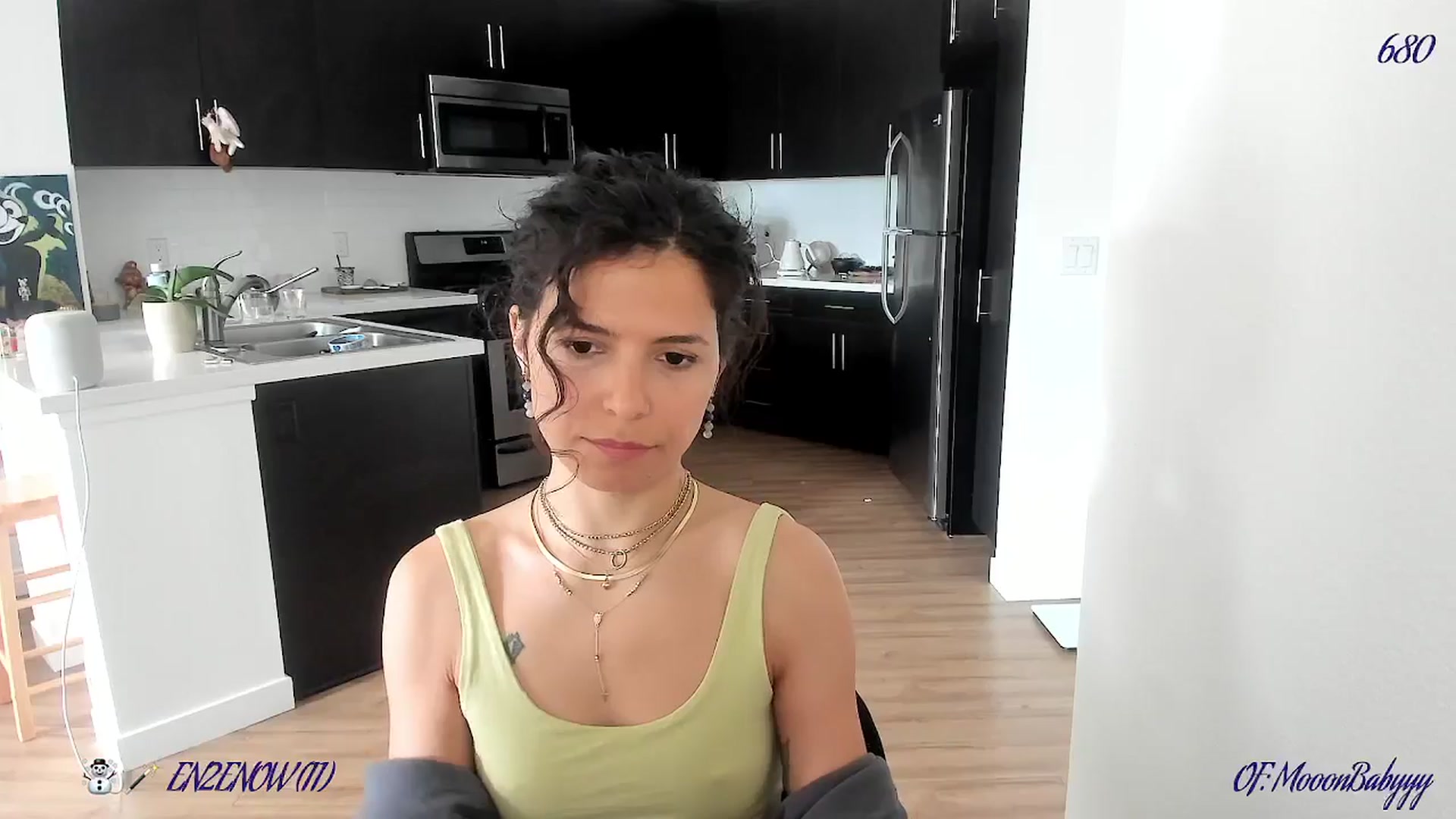 Gallery image thumbnail from litty's myfreecams stream on, 02/17/2025, 24:37 image 6 of 20