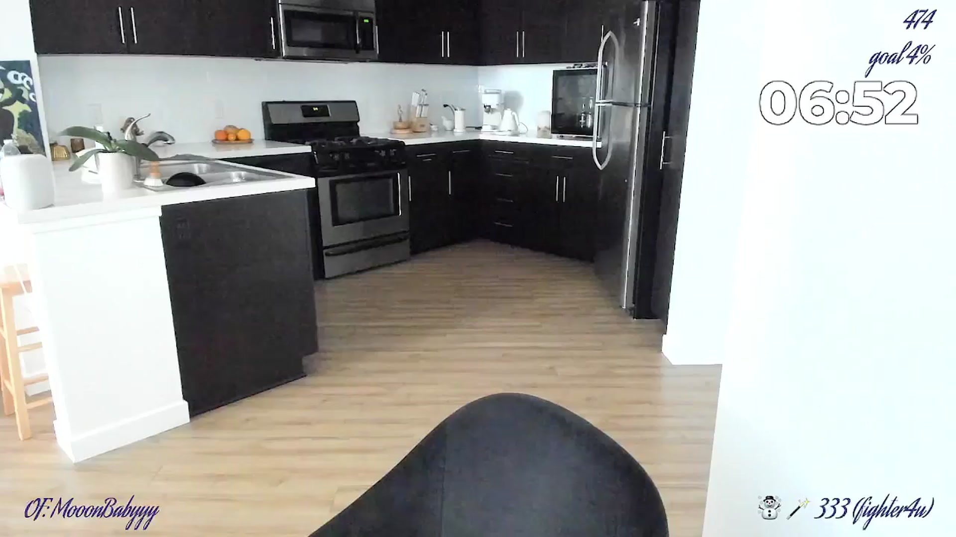 Gallery image thumbnail from litty's myfreecams stream on, 03/05/2025, 22:49 image 15 of 20