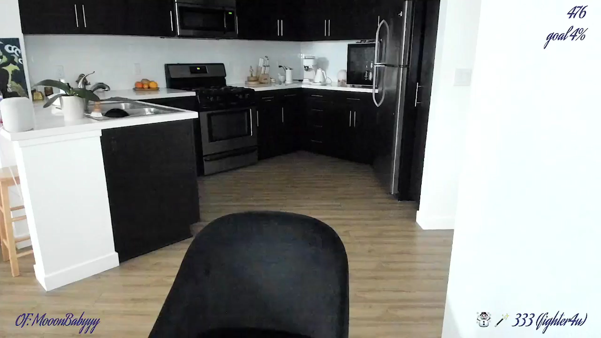 Gallery image thumbnail from litty's myfreecams stream on, 03/05/2025, 22:49 image 19 of 20