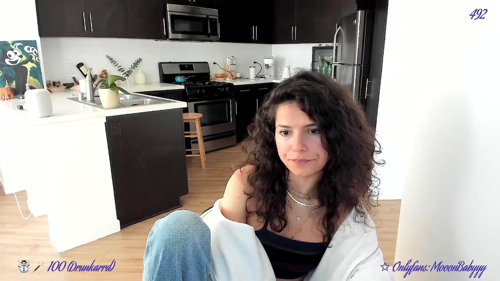 Gallery image thumbnail from litty's myfreecams stream on, 03/22/2025, 24:16 image 14 of 20
