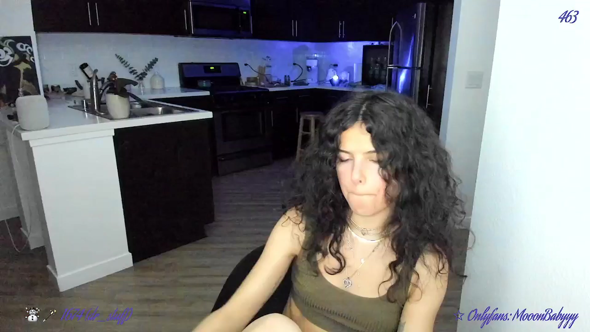 Gallery image thumbnail from litty's myfreecams stream on, 03/22/2025, 02:57 image 19 of 20