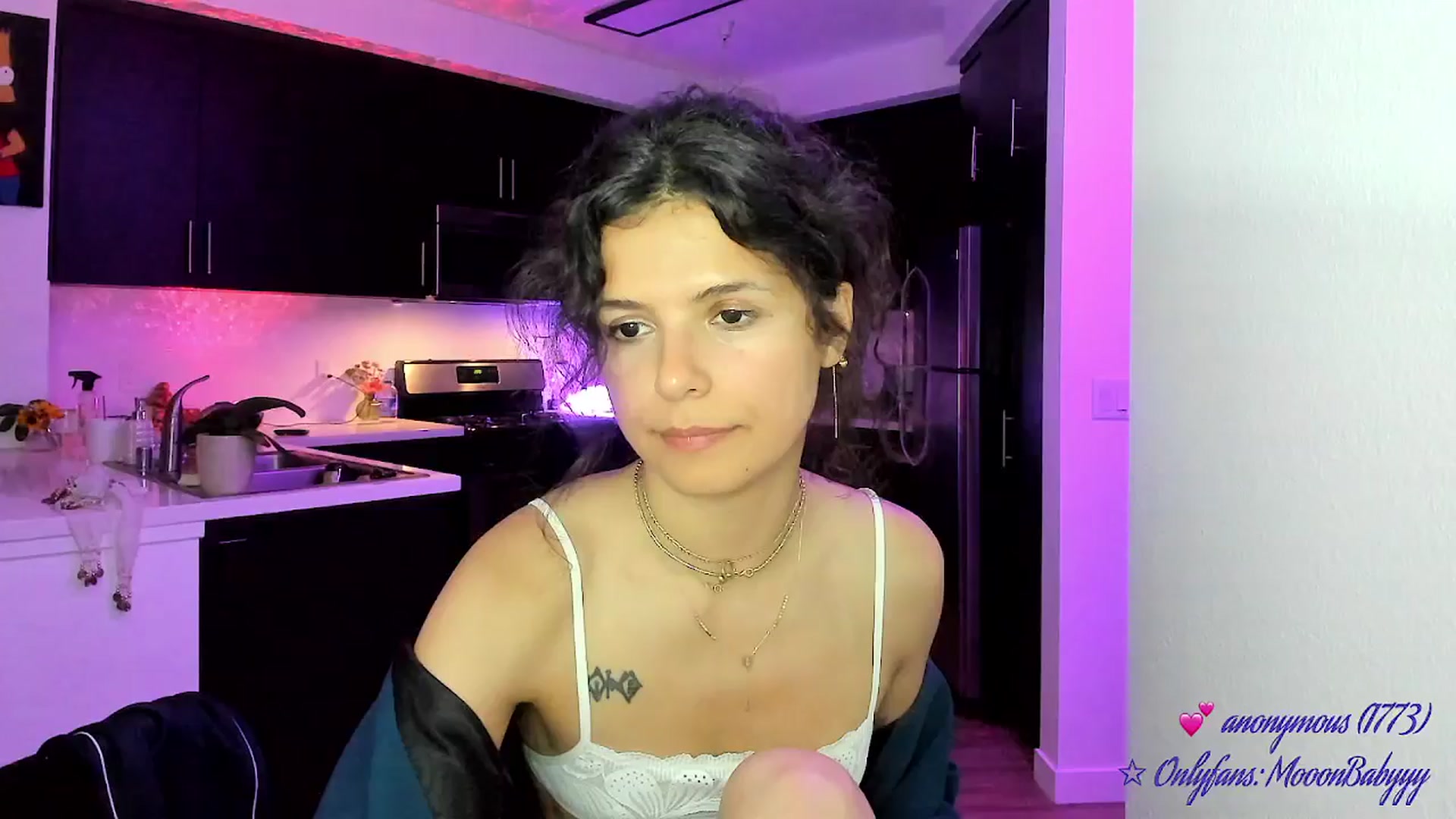 Gallery image thumbnail from litty's myfreecams stream on, 06/21/2025, 06:44 image 7 of 20