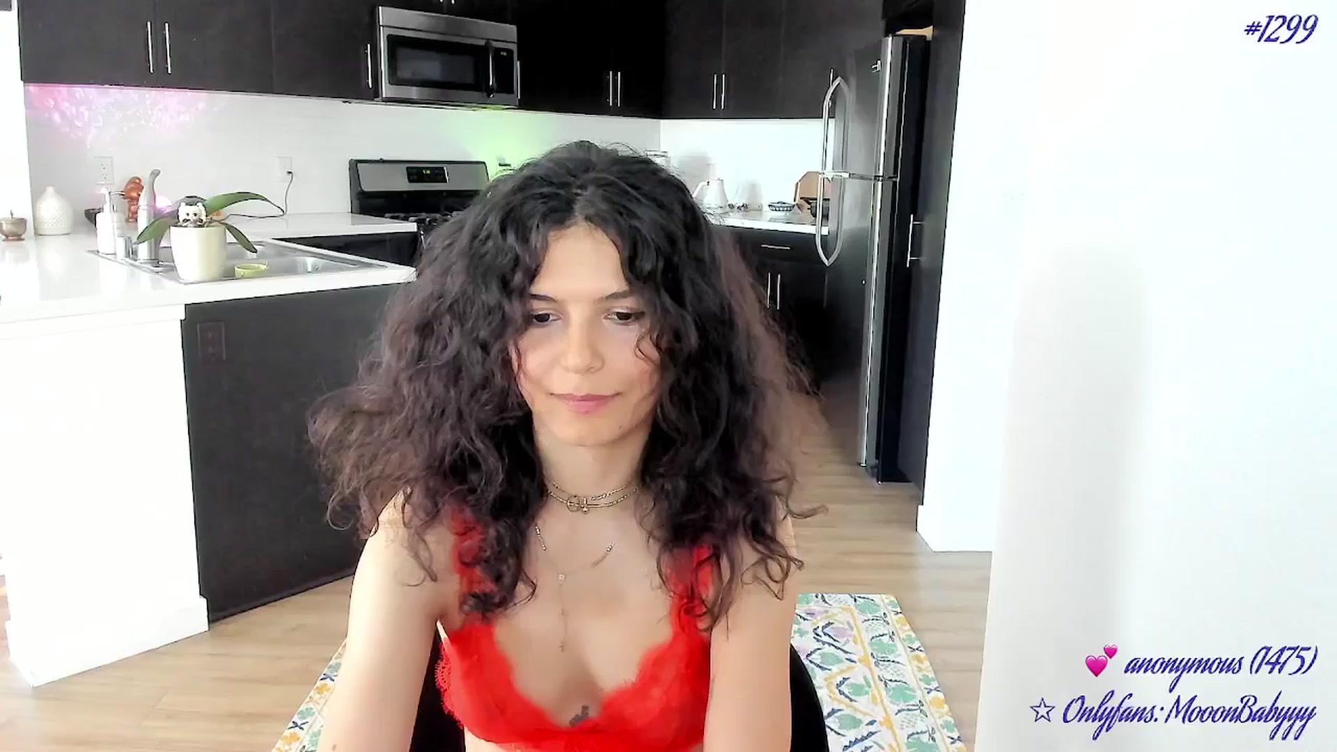 Gallery image thumbnail from litty's myfreecams stream on, 06/28/2025, 03:45 image 7 of 20