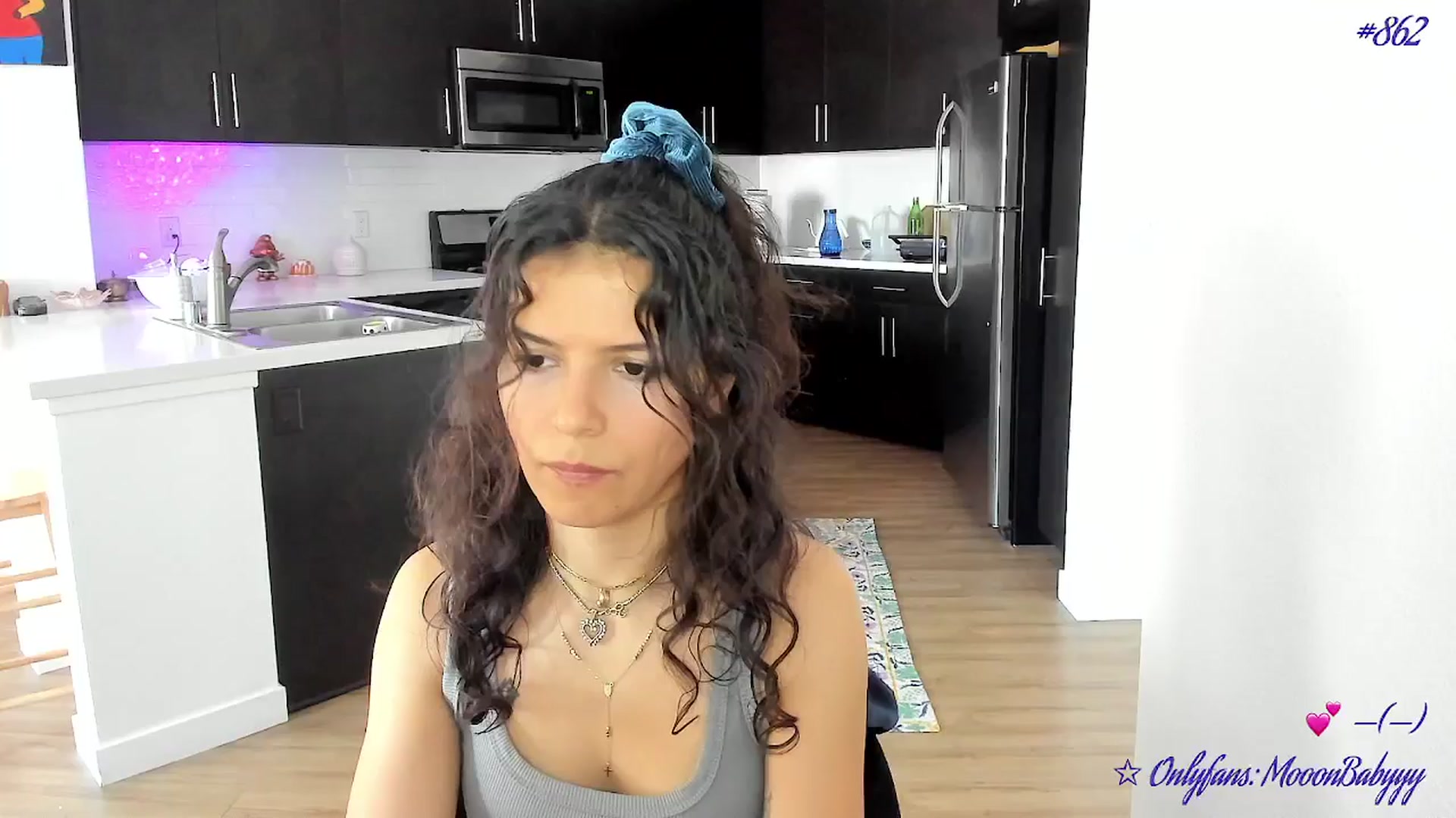 Gallery image thumbnail from litty's myfreecams stream on, 07/07/2025, 02:08 image 3 of 20