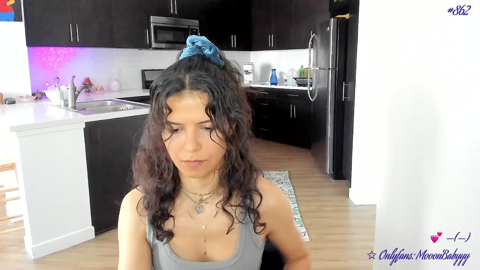 Gallery image thumbnail from litty's myfreecams stream on, 07/07/2025, 02:08 image 5 of 20