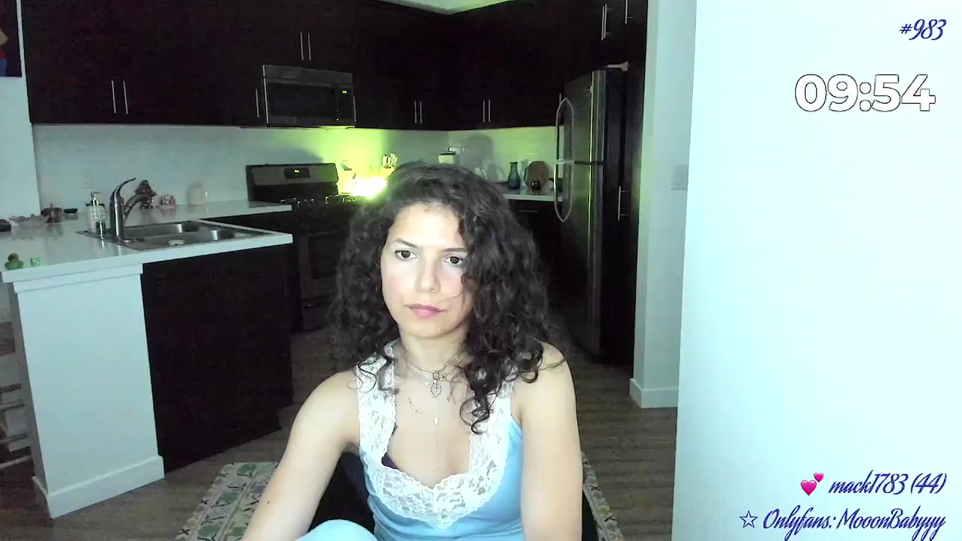 Gallery image thumbnail from litty's myfreecams stream on, 07/08/2025, 04:55 image 3 of 20