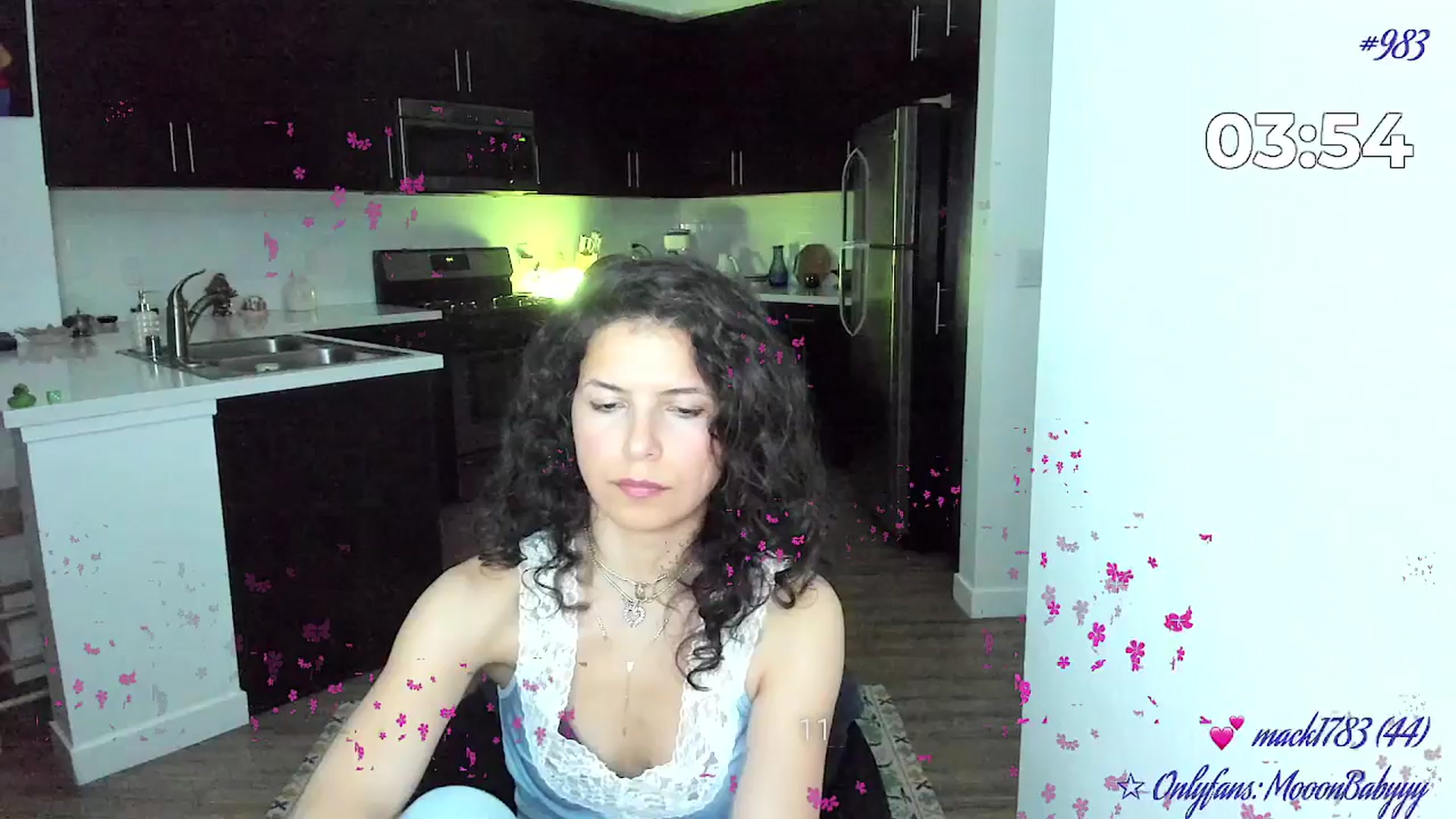 Gallery image thumbnail from litty's myfreecams stream on, 07/08/2025, 04:55 image 13 of 20