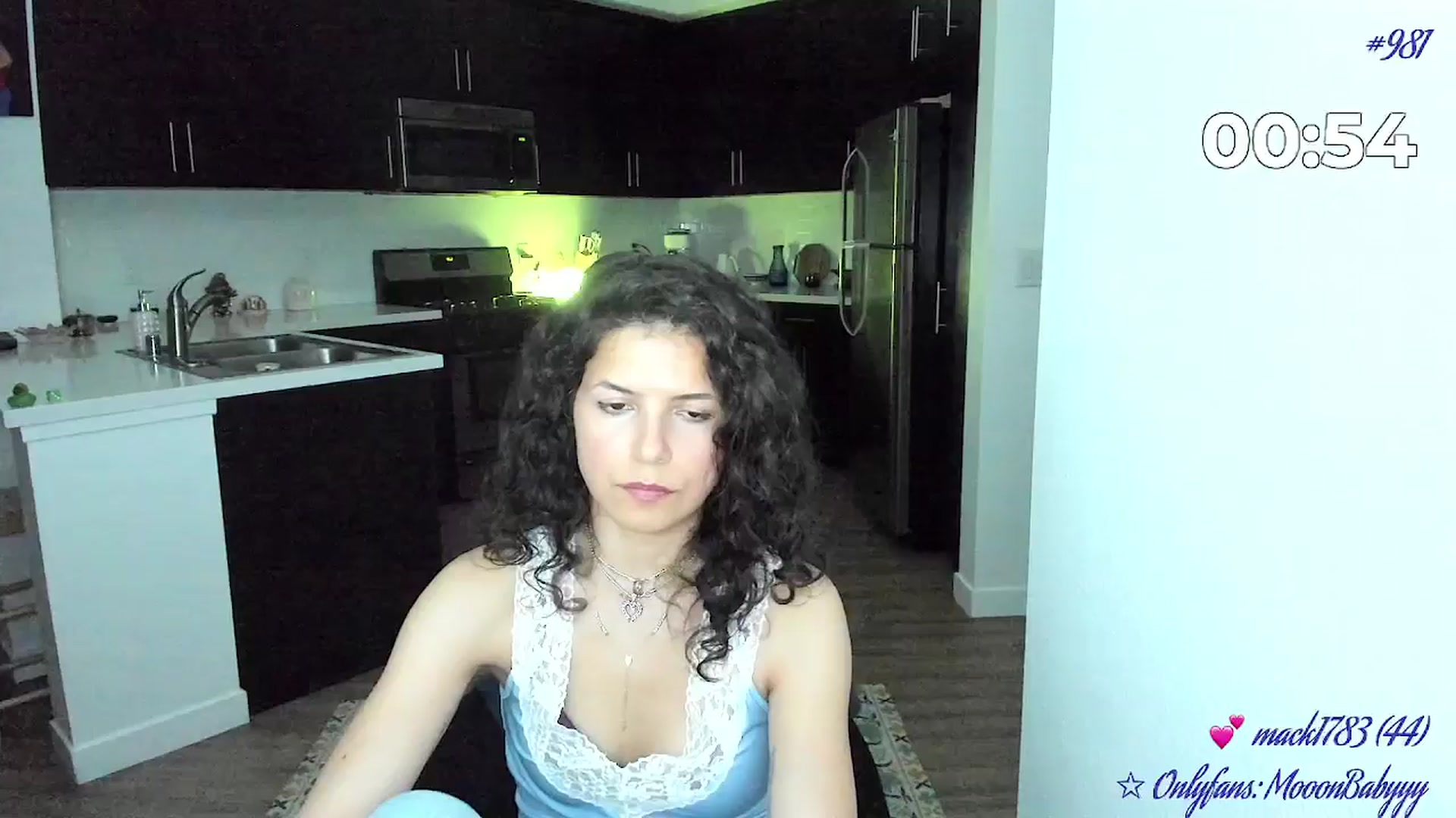 Gallery image thumbnail from litty's myfreecams stream on, 07/08/2025, 04:55 image 18 of 20