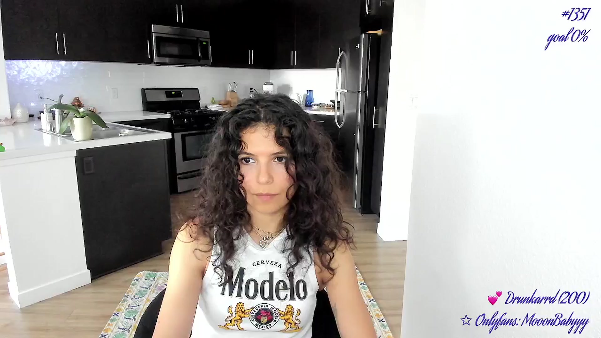 Gallery image thumbnail from litty's myfreecams stream on, 07/13/2025, 05:36 image 1 of 20