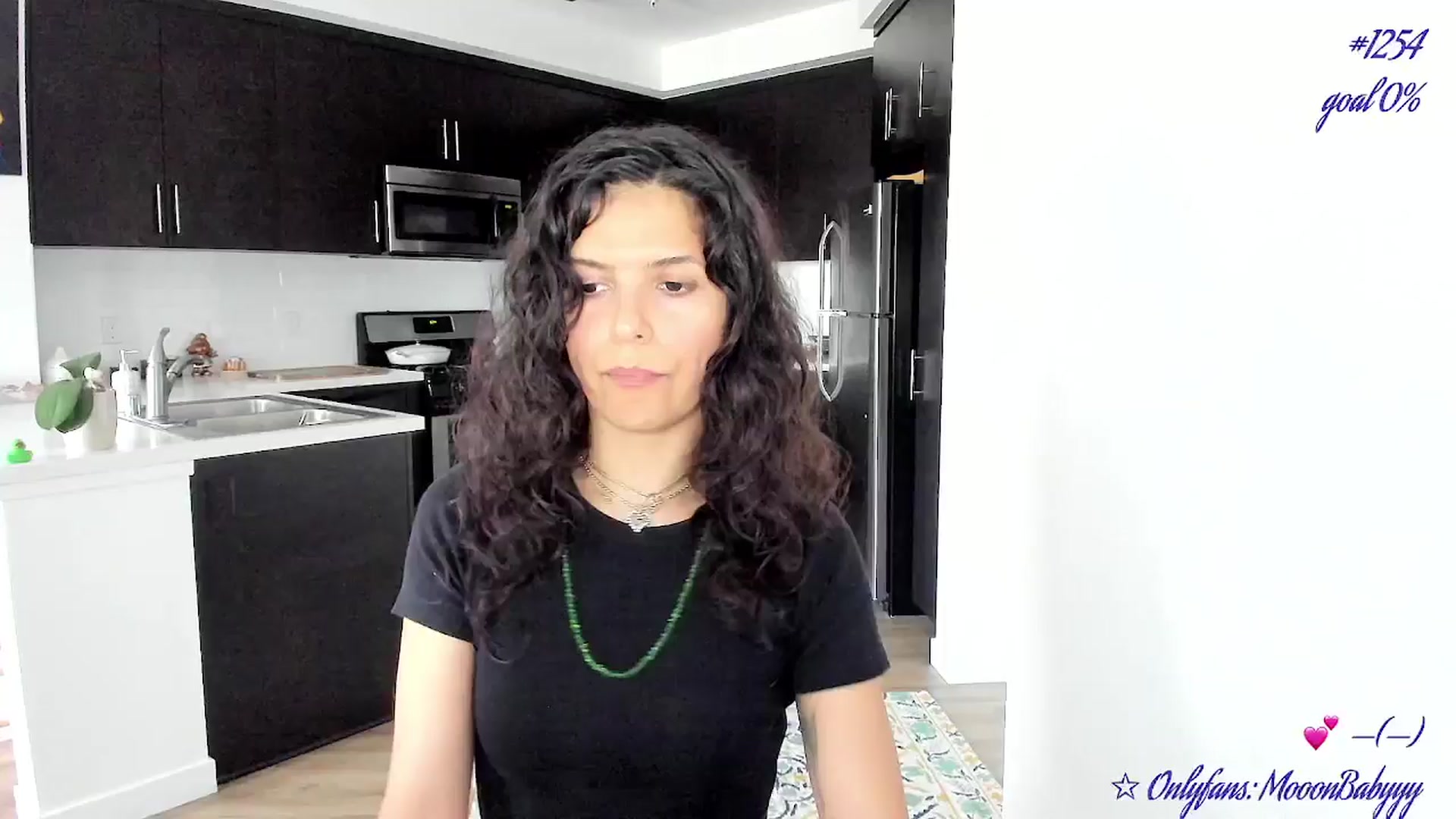 Gallery image thumbnail from litty's myfreecams stream on, 07/16/2025, 02:11 image 9 of 20