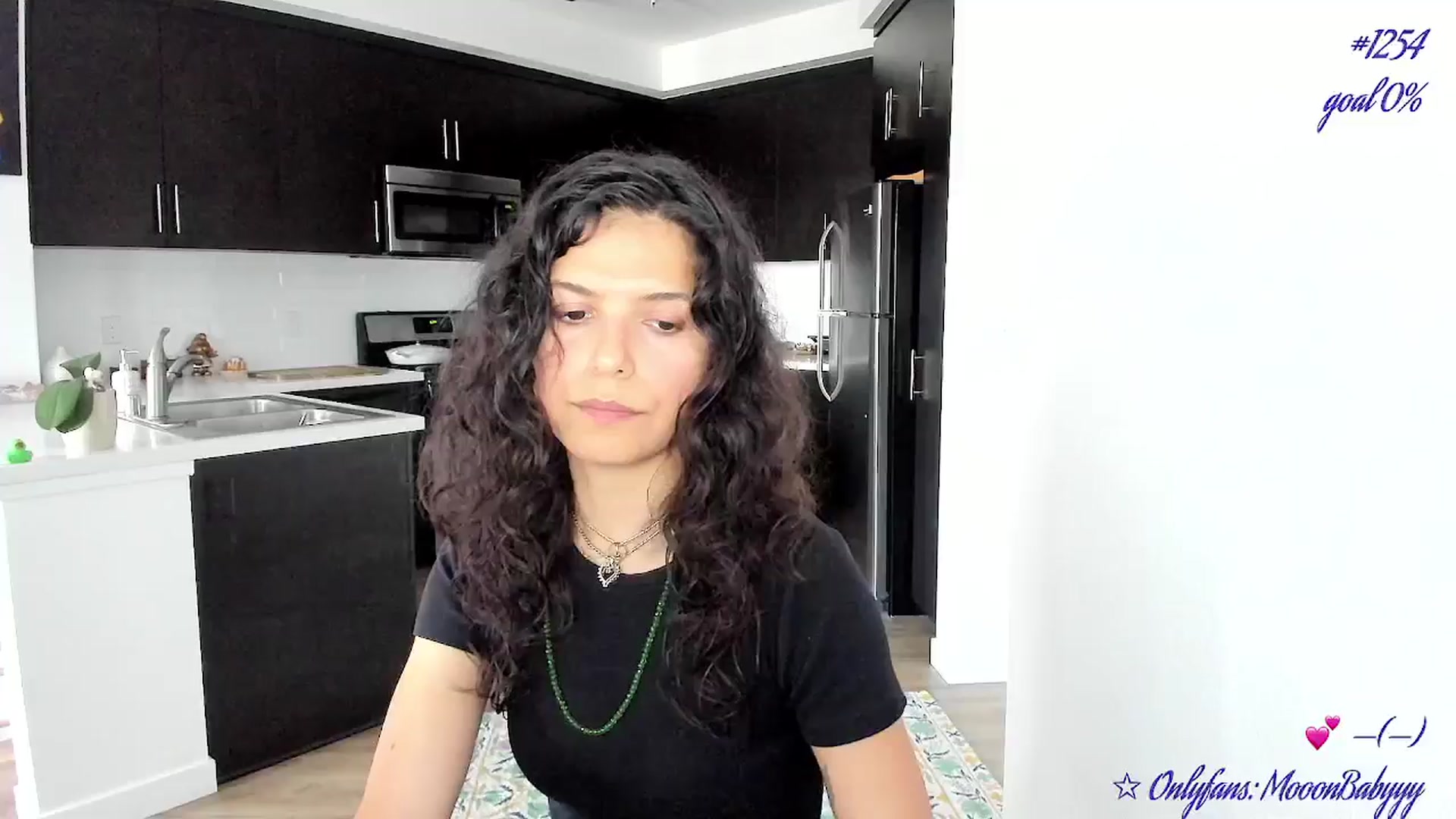 Gallery image thumbnail from litty's myfreecams stream on, 07/16/2025, 02:11 image 11 of 20