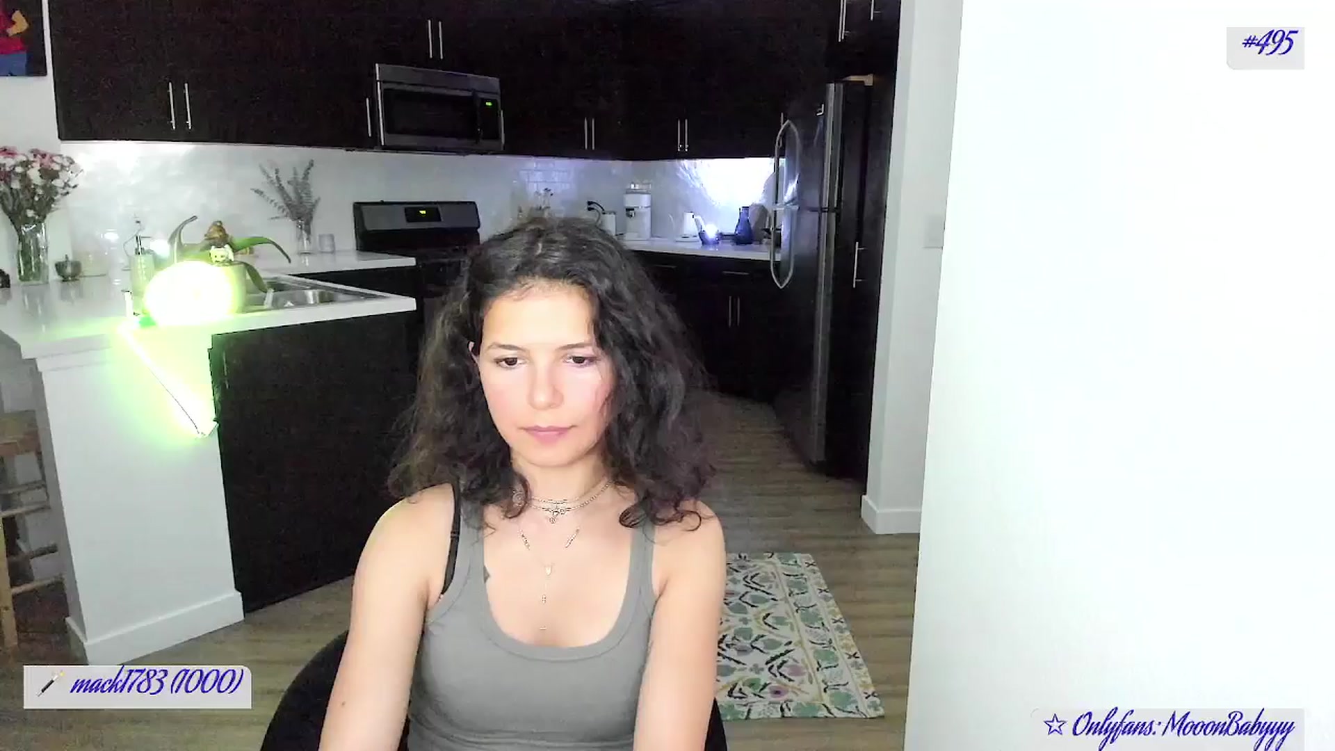 Gallery image thumbnail from litty's myfreecams stream on, 08/03/2025, 04:21 image 18 of 20