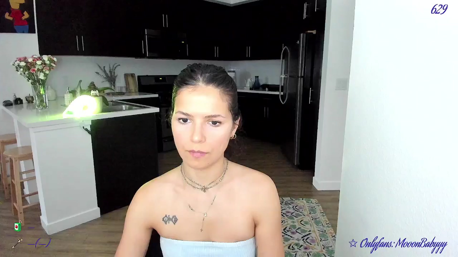 Gallery image thumbnail from litty's myfreecams stream on, 08/06/2025, 04:13 image 4 of 20