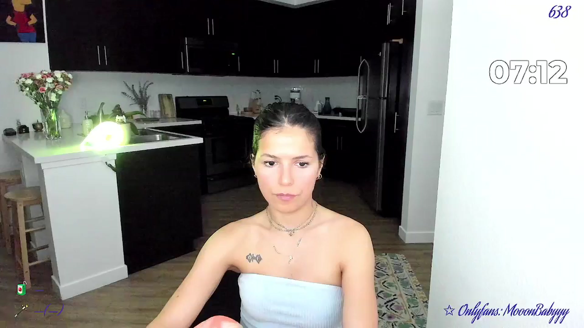 Gallery image thumbnail from litty's myfreecams stream on, 08/06/2025, 04:13 image 15 of 20