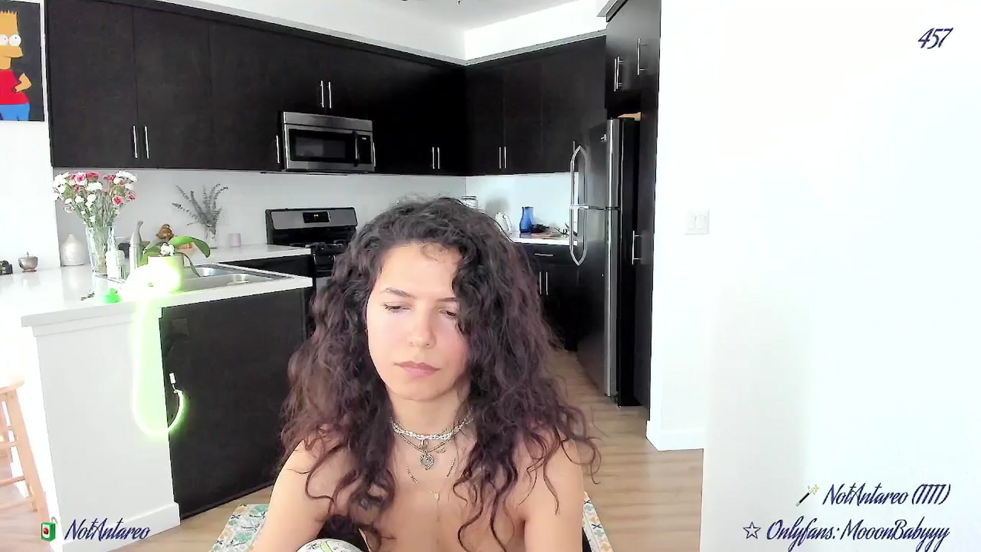 Gallery image thumbnail from litty's myfreecams stream on, 08/12/2025, 24:09 image 12 of 20