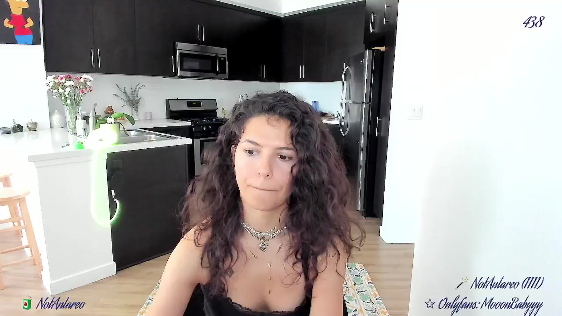 Gallery image thumbnail from litty's myfreecams stream on, 08/12/2025, 24:09 image 17 of 20