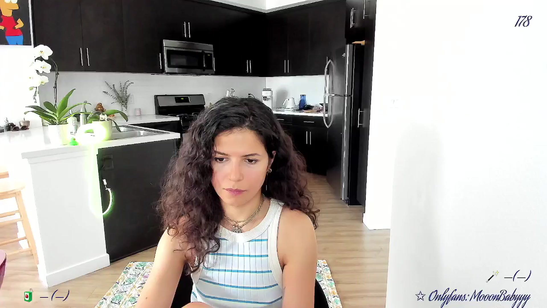 Gallery image thumbnail from litty's myfreecams stream on, 08/13/2025, 01:11 image 2 of 20