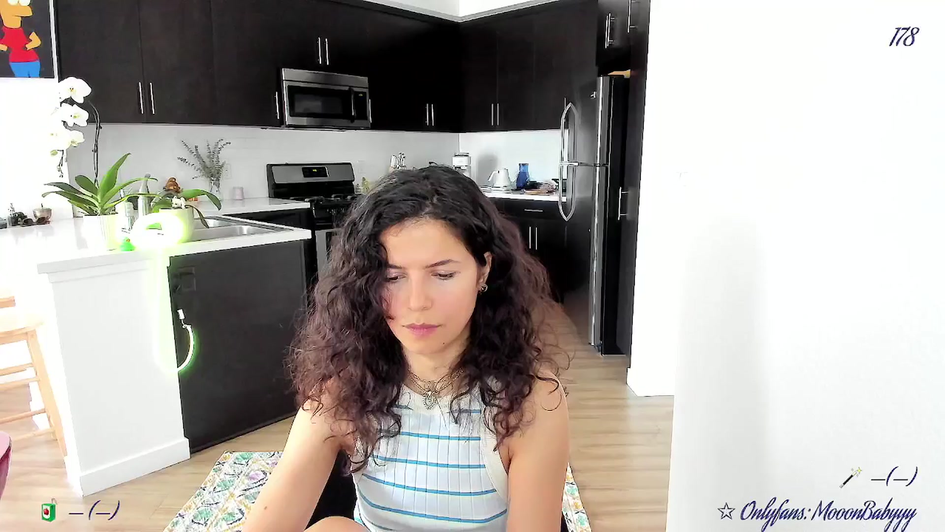 Gallery image thumbnail from litty's myfreecams stream on, 08/13/2025, 01:11 image 1 of 20