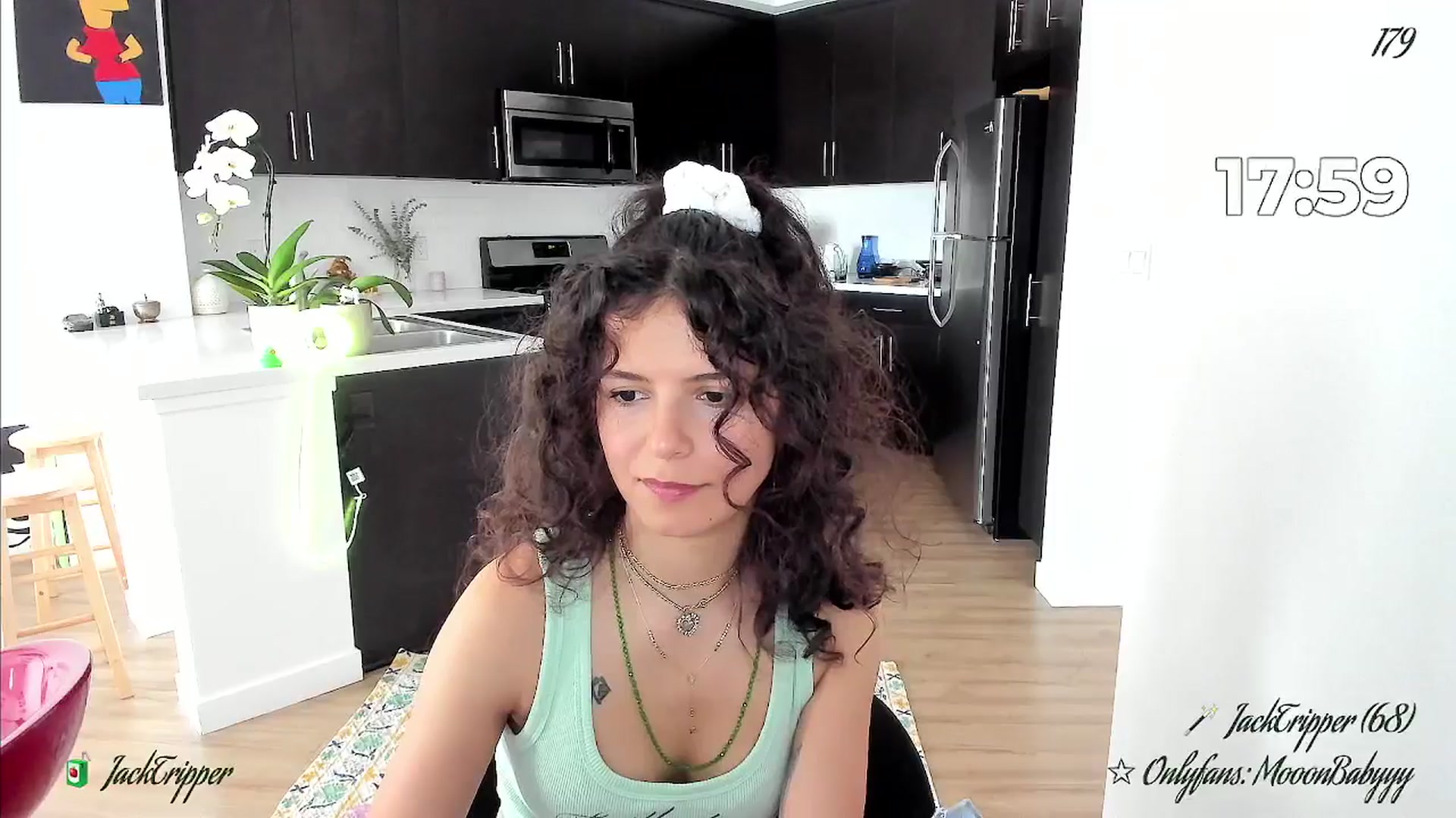 Gallery image thumbnail from litty's myfreecams stream on, 08/14/2025, 24:19 image 11 of 20