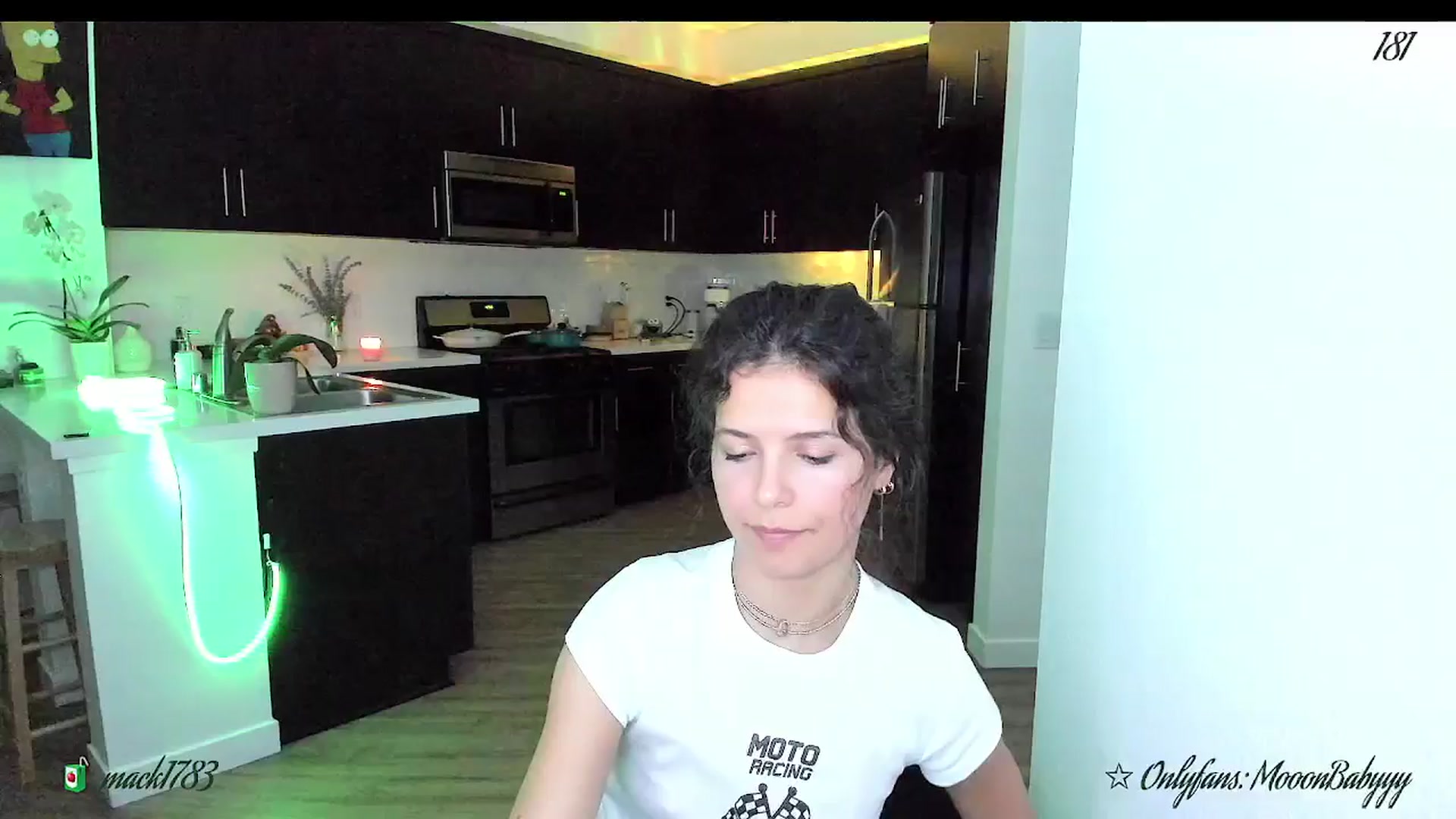 Gallery image thumbnail from litty's myfreecams stream on, 08/17/2025, 08:11 image 11 of 20