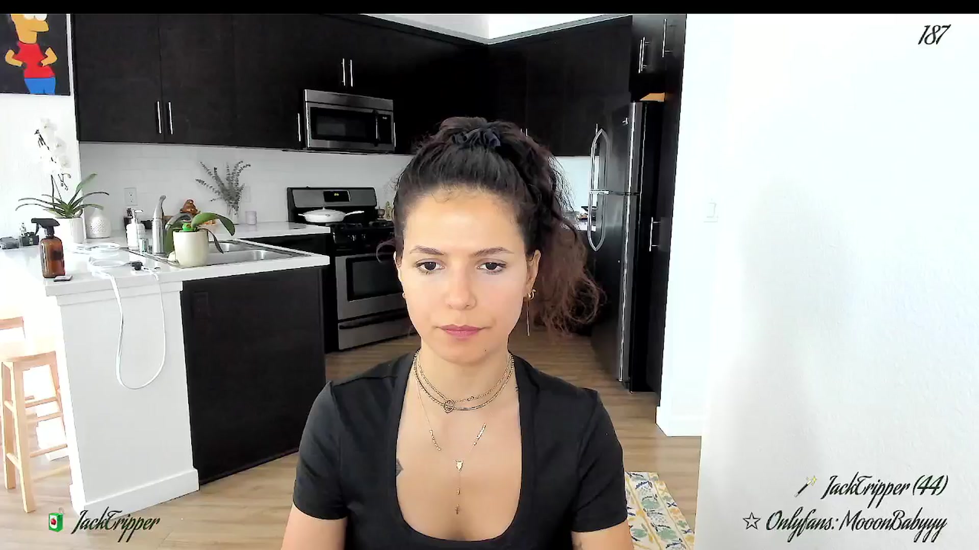 Gallery image thumbnail from litty's myfreecams stream on, 08/17/2025, 22:14 image 3 of 20