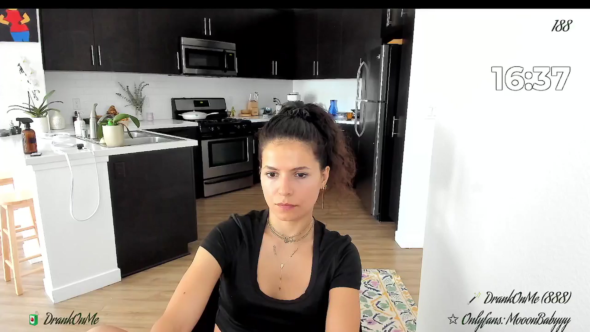Gallery image thumbnail from litty's myfreecams stream on, 08/17/2025, 22:14 image 17 of 20