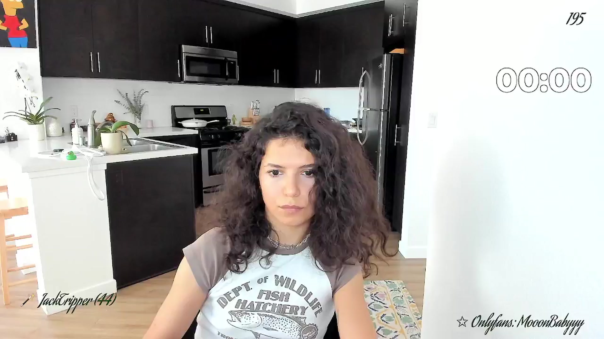 Gallery image thumbnail from litty's myfreecams stream on, 08/19/2025, 01:23 image 17 of 20