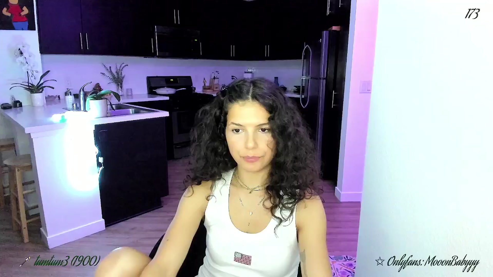 Gallery image thumbnail from litty's myfreecams stream on, 08/20/2025, 04:03 image 11 of 20