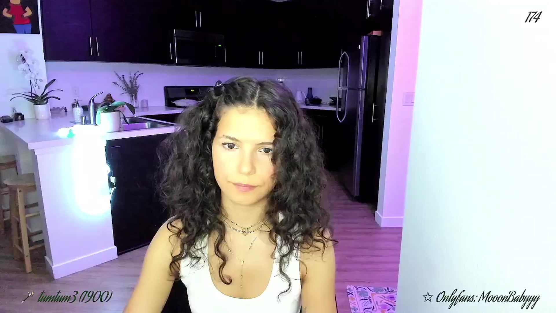 Gallery image thumbnail from litty's myfreecams stream on, 08/20/2025, 04:03 image 1 of 20
