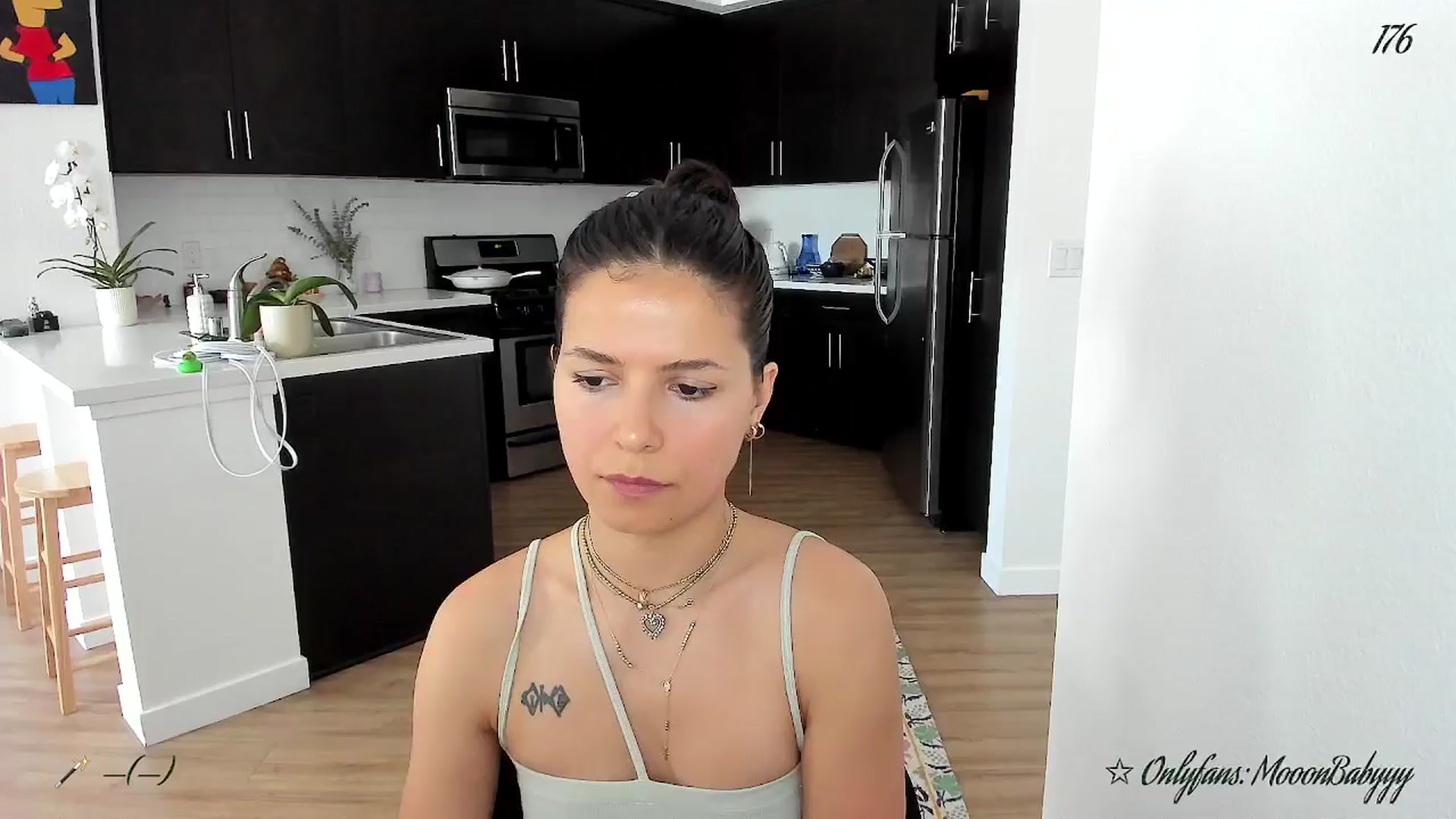 Gallery image thumbnail from litty's myfreecams stream on, 08/20/2025, 23:07 image 1 of 20