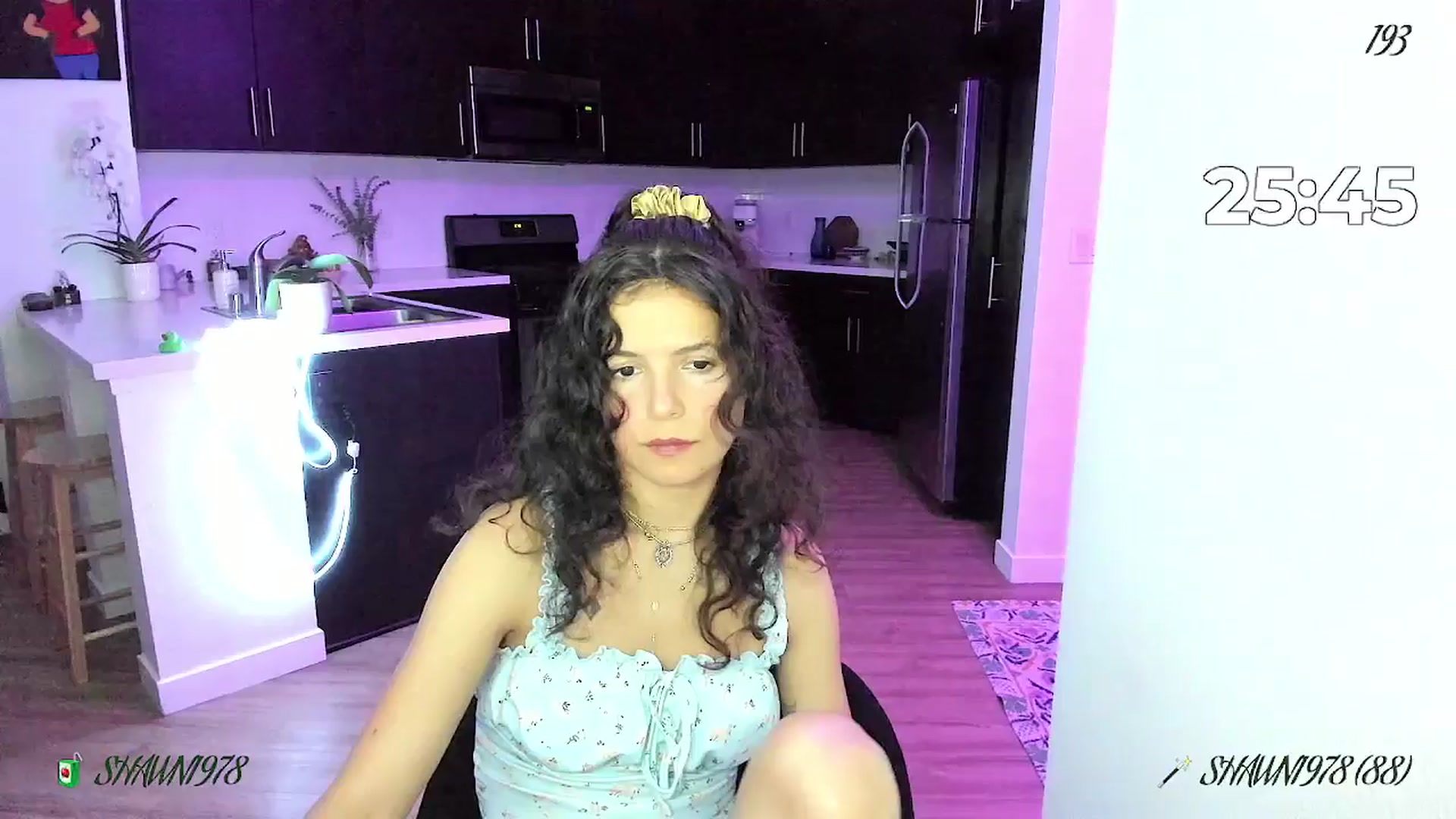 Gallery image thumbnail from litty's myfreecams stream on, 08/22/2025, 03:26 image 8 of 20
