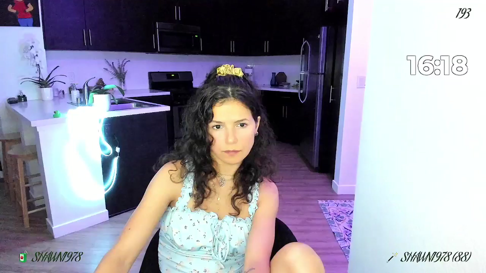 Gallery image thumbnail from litty's myfreecams stream on, 08/22/2025, 03:26 image 16 of 20
