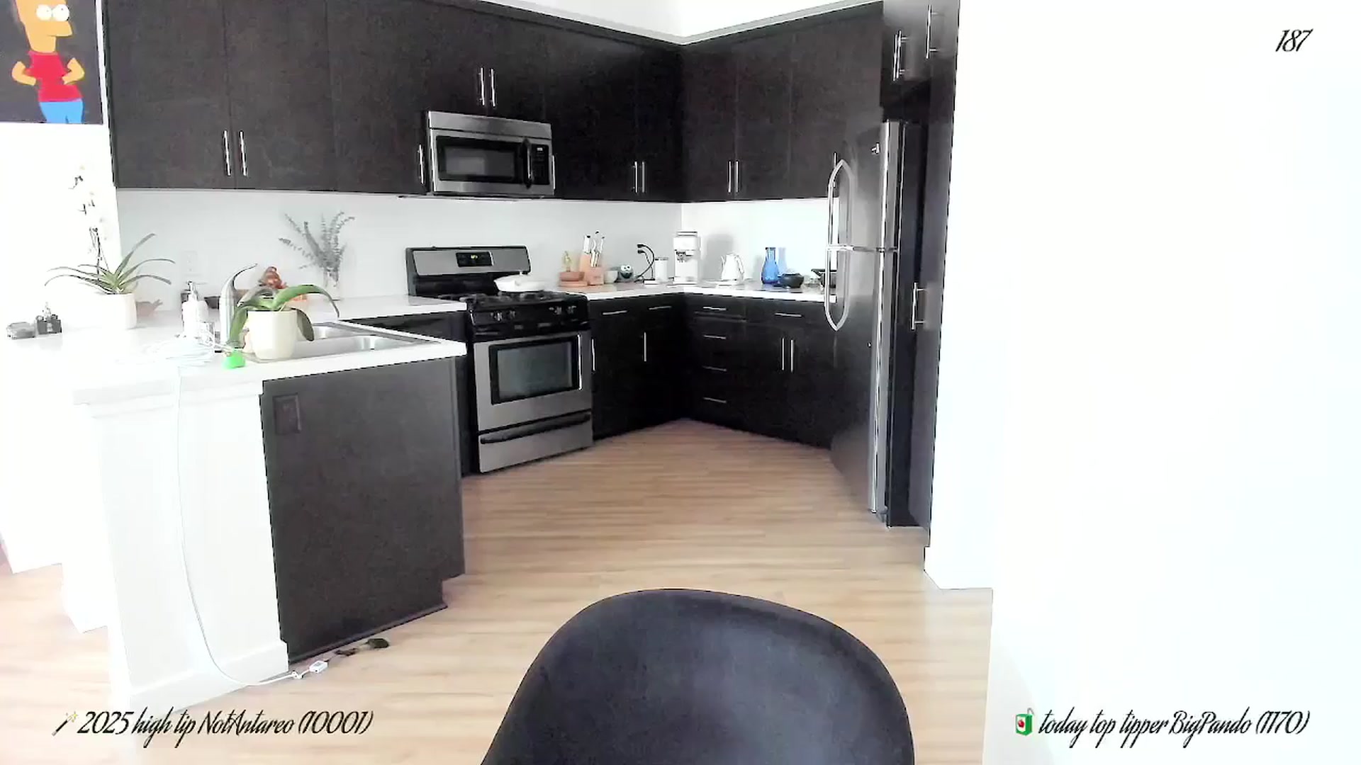 Gallery image thumbnail from litty's myfreecams stream on, 08/24/2025, 04:09 image 6 of 20