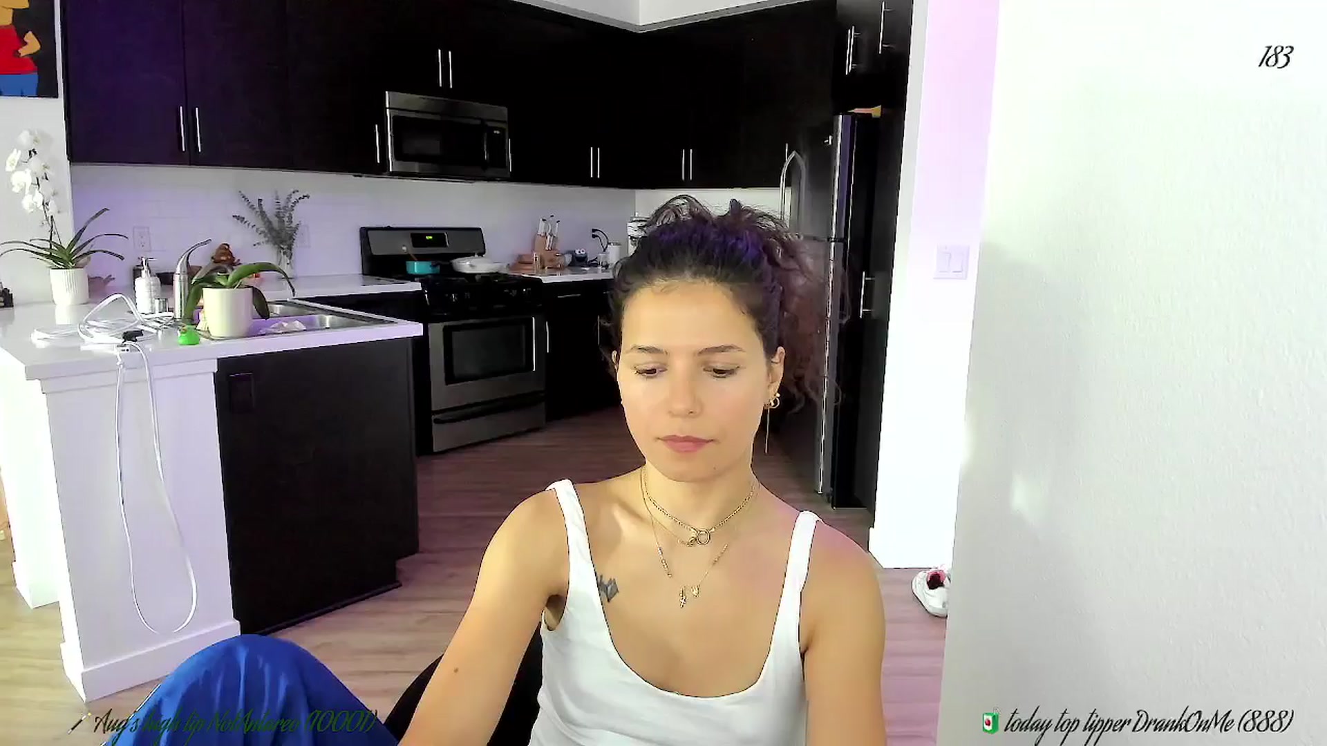 Gallery image thumbnail from litty's myfreecams stream on, 08/25/2025, 02:21 image 11 of 20