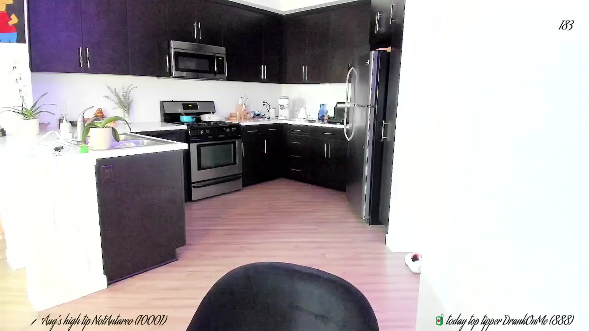 Gallery image thumbnail from litty's myfreecams stream on, 08/25/2025, 02:21 image 12 of 20