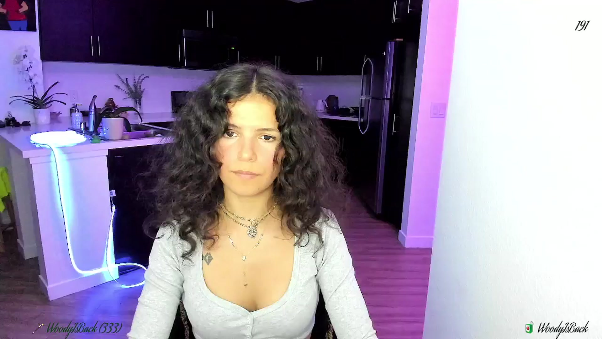 Gallery image thumbnail from litty's myfreecams stream on, 08/26/2025, 09:17 image 4 of 20