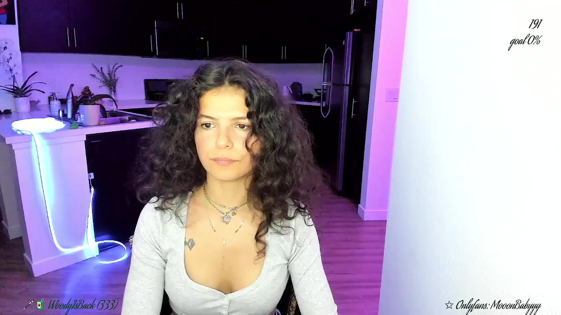 Gallery image thumbnail from litty's myfreecams stream on, 08/26/2025, 09:17 image 15 of 20