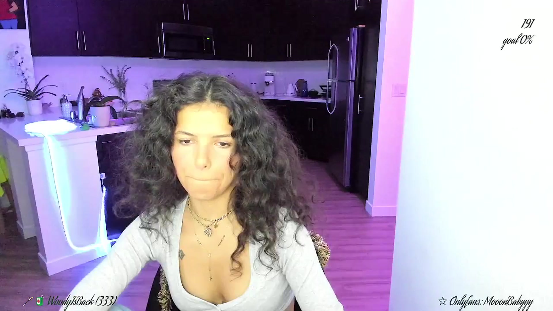 Gallery image thumbnail from litty's myfreecams stream on, 08/26/2025, 09:17 image 14 of 20