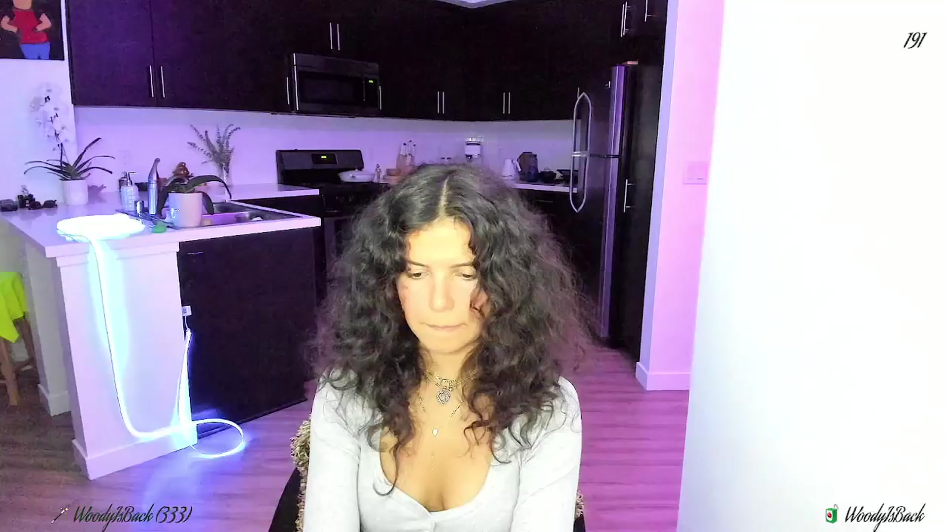 Gallery image thumbnail from litty's myfreecams stream on, 08/26/2025, 09:17 image 8 of 20