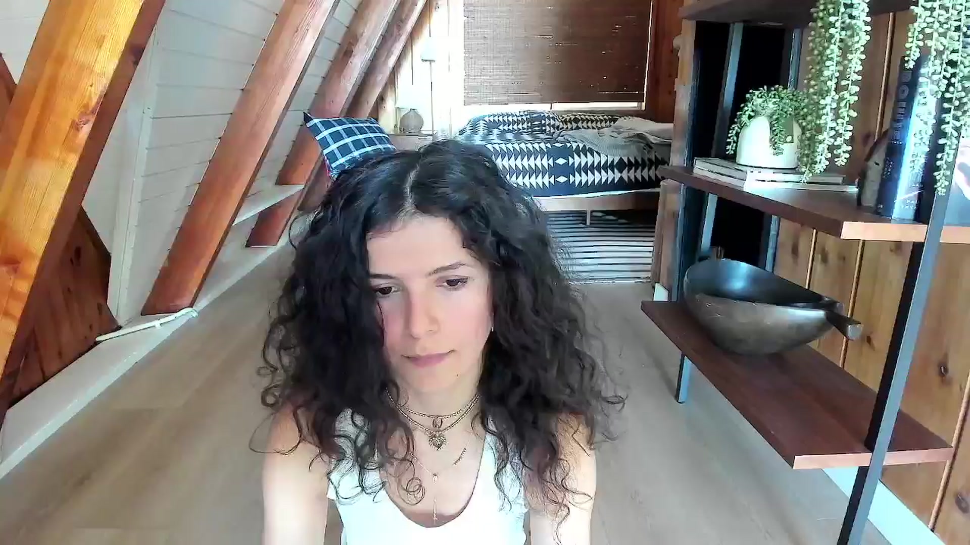 Gallery image thumbnail from litty's myfreecams stream on, 08/29/2025, 22:15 image 1 of 20