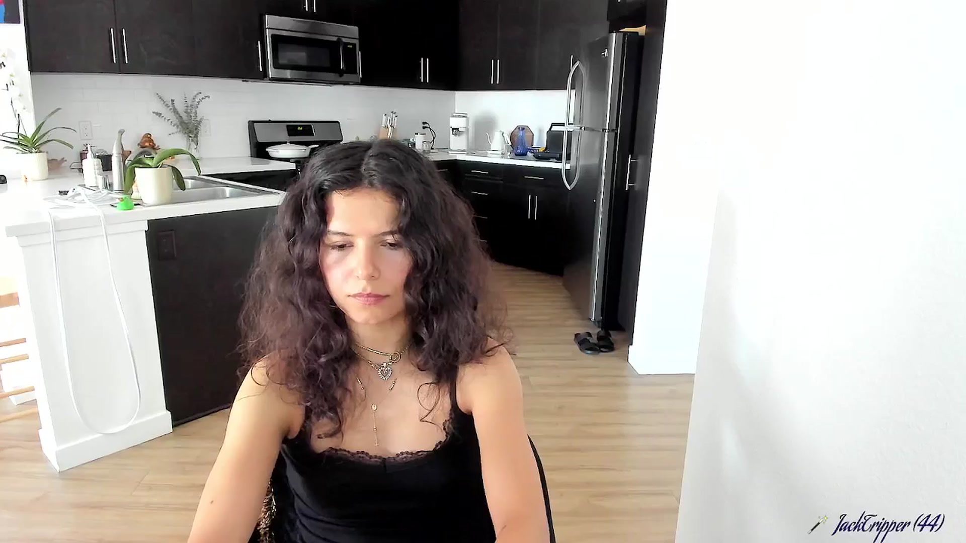 Gallery image thumbnail from litty's myfreecams stream on, 08/31/2025, 22:42 image 14 of 20