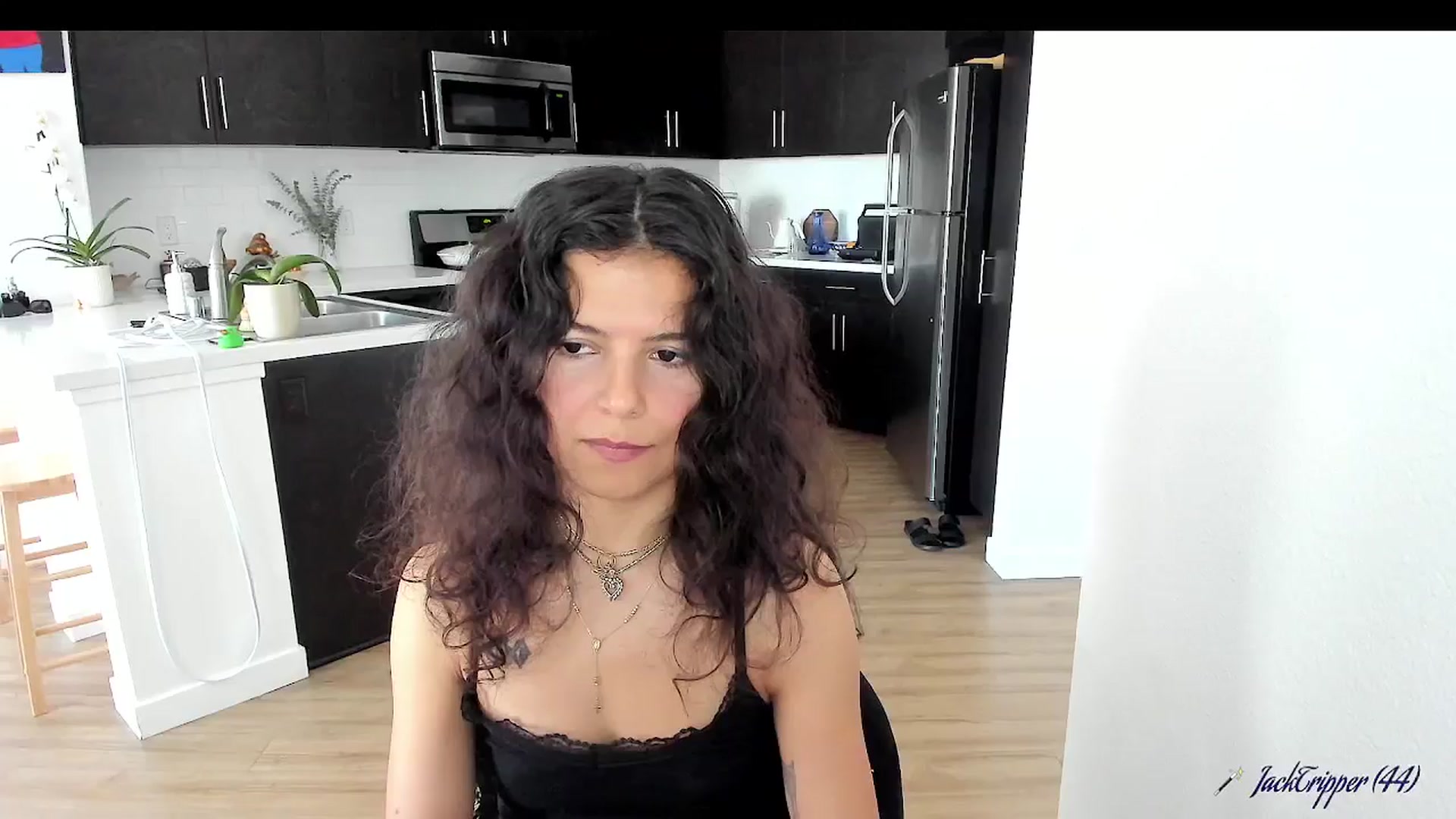 Gallery image thumbnail from litty's myfreecams stream on, 08/31/2025, 22:42 image 7 of 20