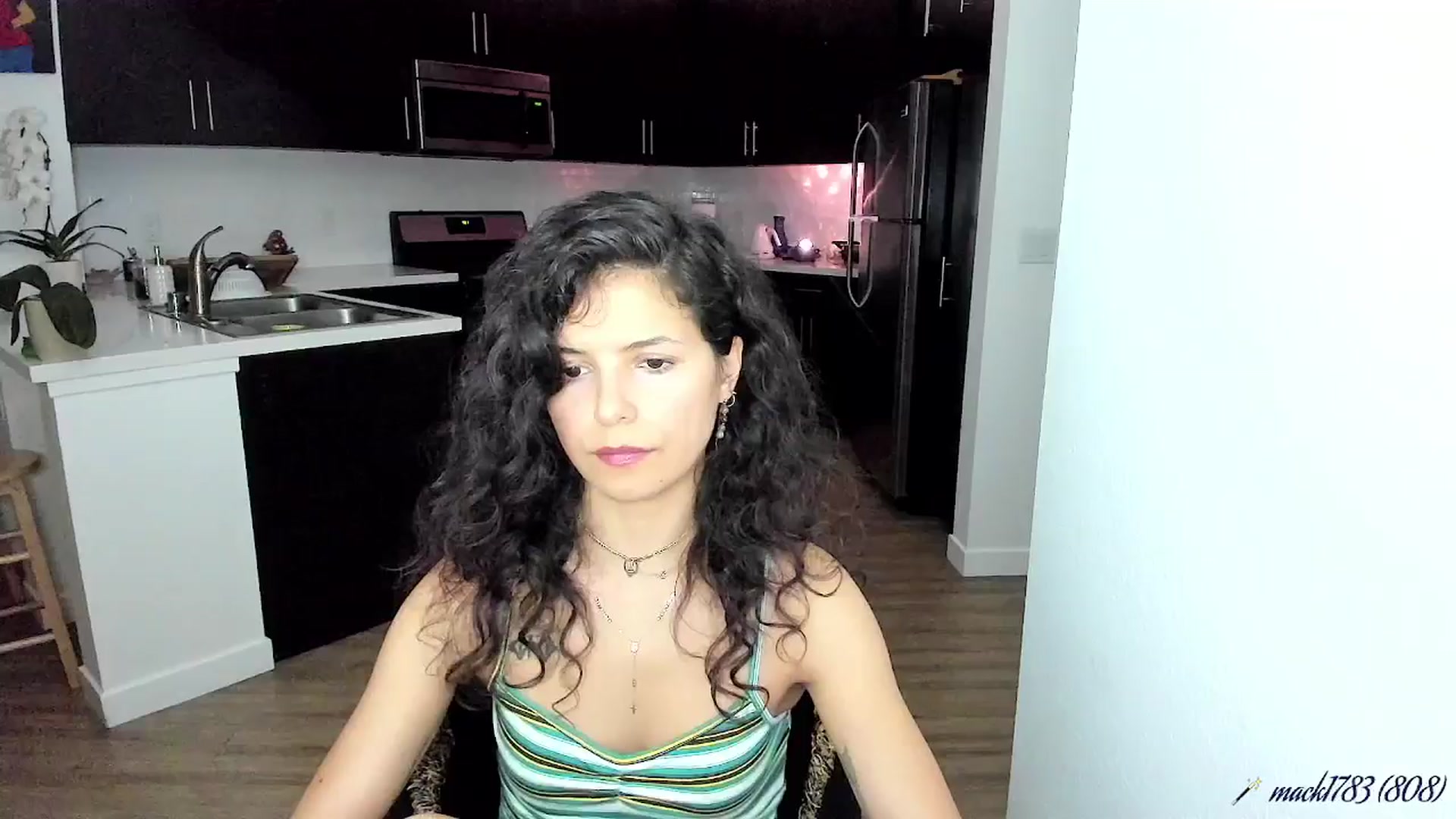 Gallery image thumbnail from litty's myfreecams stream on, 09/03/2025, 04:20 image 17 of 20