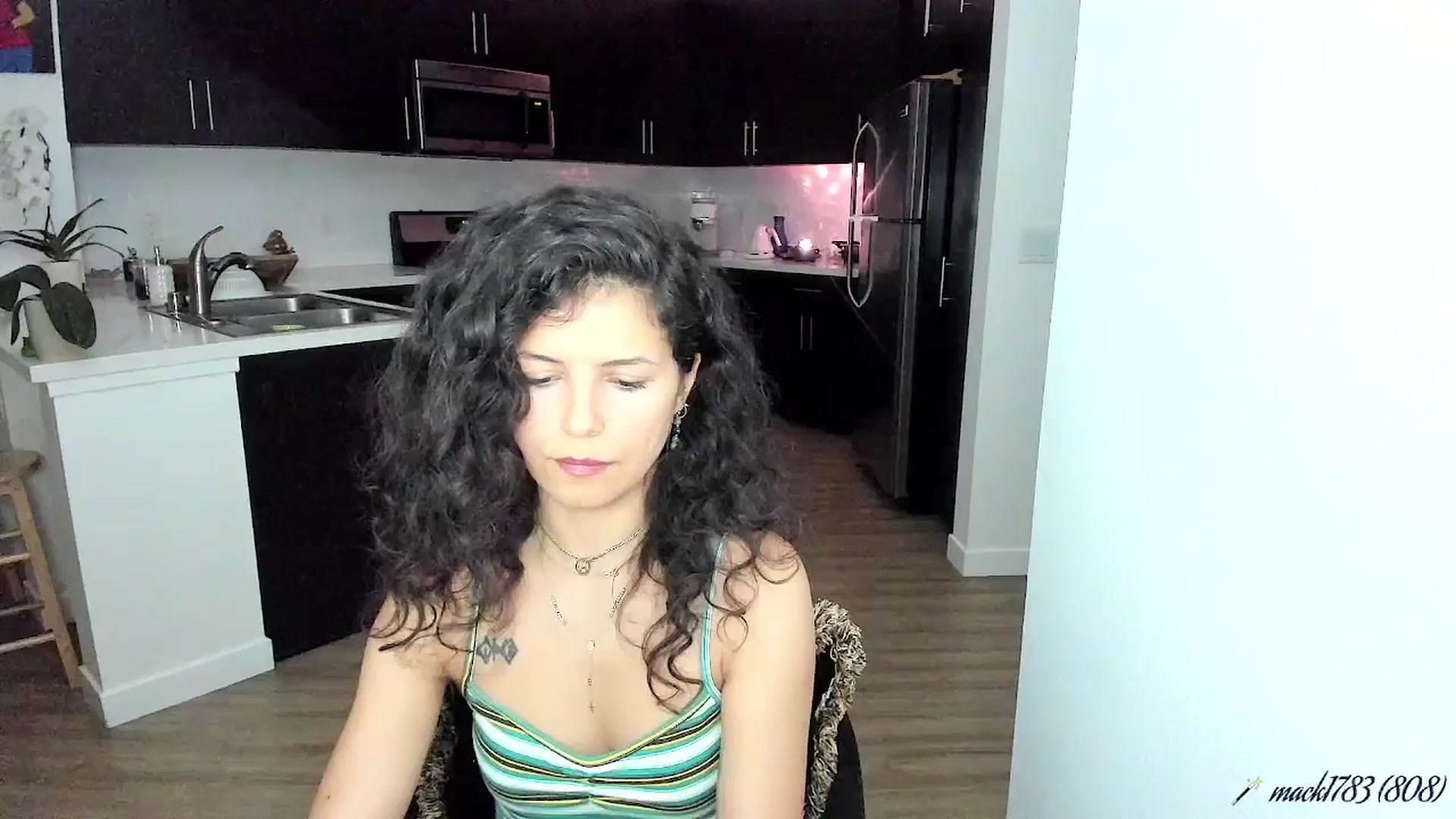 Gallery image thumbnail from litty's myfreecams stream on, 09/03/2025, 04:20 image 19 of 20