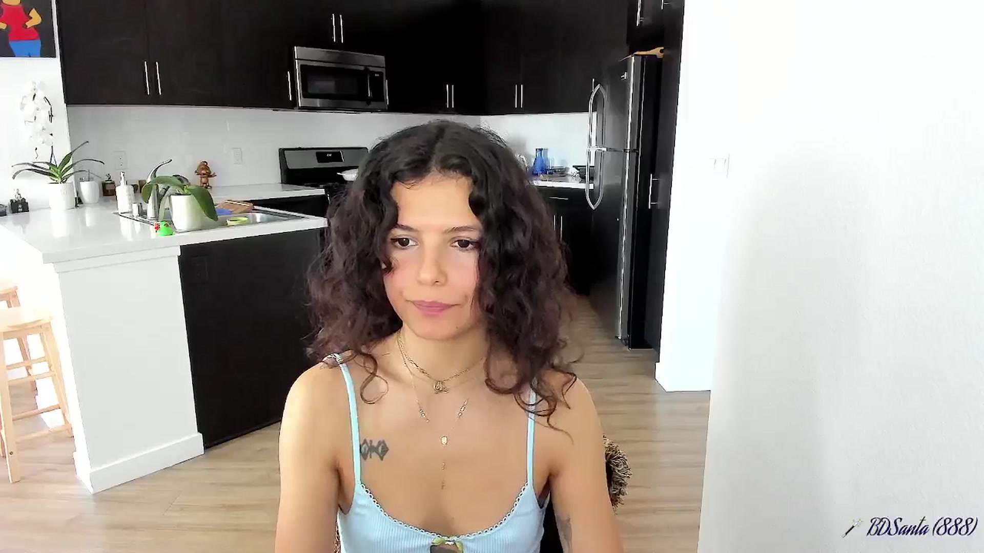 Gallery image thumbnail from litty's myfreecams stream on, 09/03/2025, 22:48 image 9 of 20