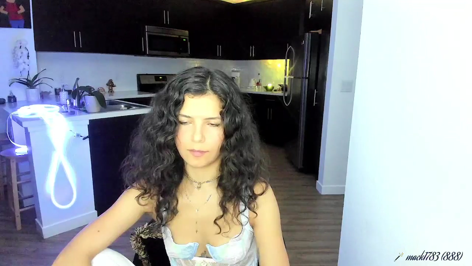 Gallery image thumbnail from litty's myfreecams stream on, 09/07/2025, 04:54 image 14 of 20